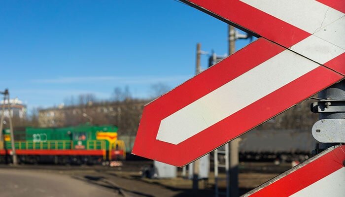 Moving Eyes High Speed Rail (Hsr) Crossing Signs